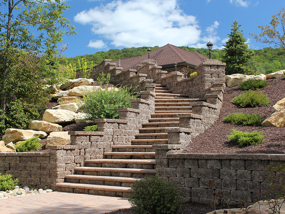 Dealer retaining wall with stairs